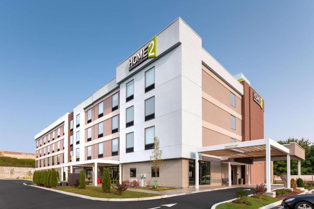 Home2 Suites Raynham/Taunton, MA photo 10