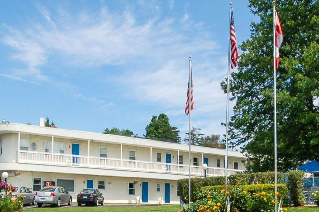 Rodeway Inn photo 4