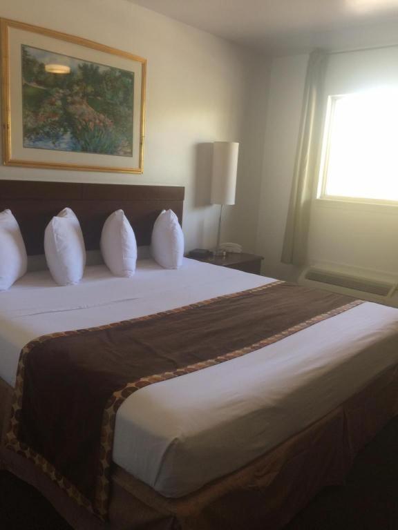 Sunstyle Suites photo 2