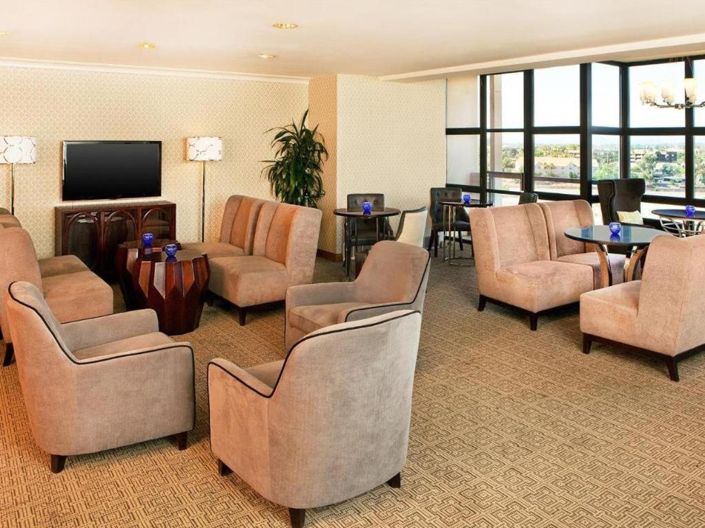 Sheraton Crescent Hotel photo 22