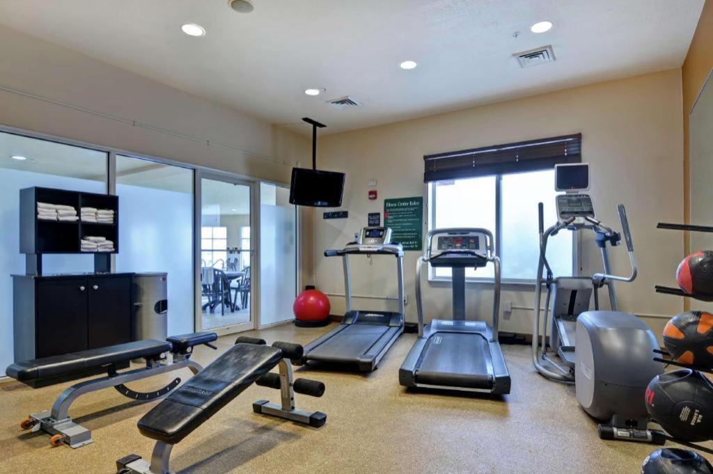 Hilton Garden Inn Oshkosh photo 71