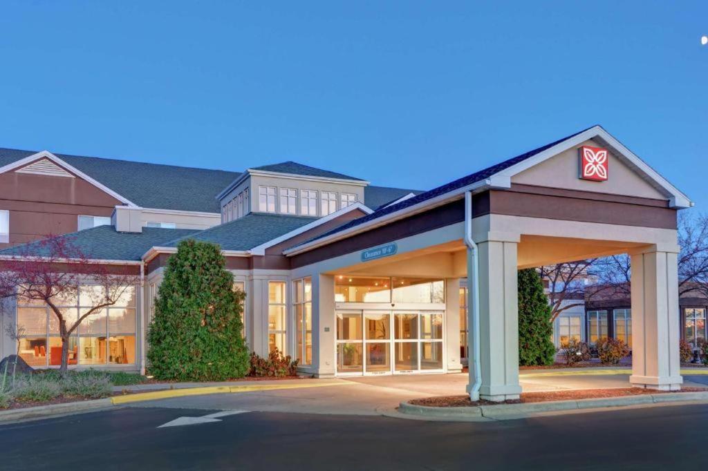 Hilton Garden Inn Oshkosh photo 9