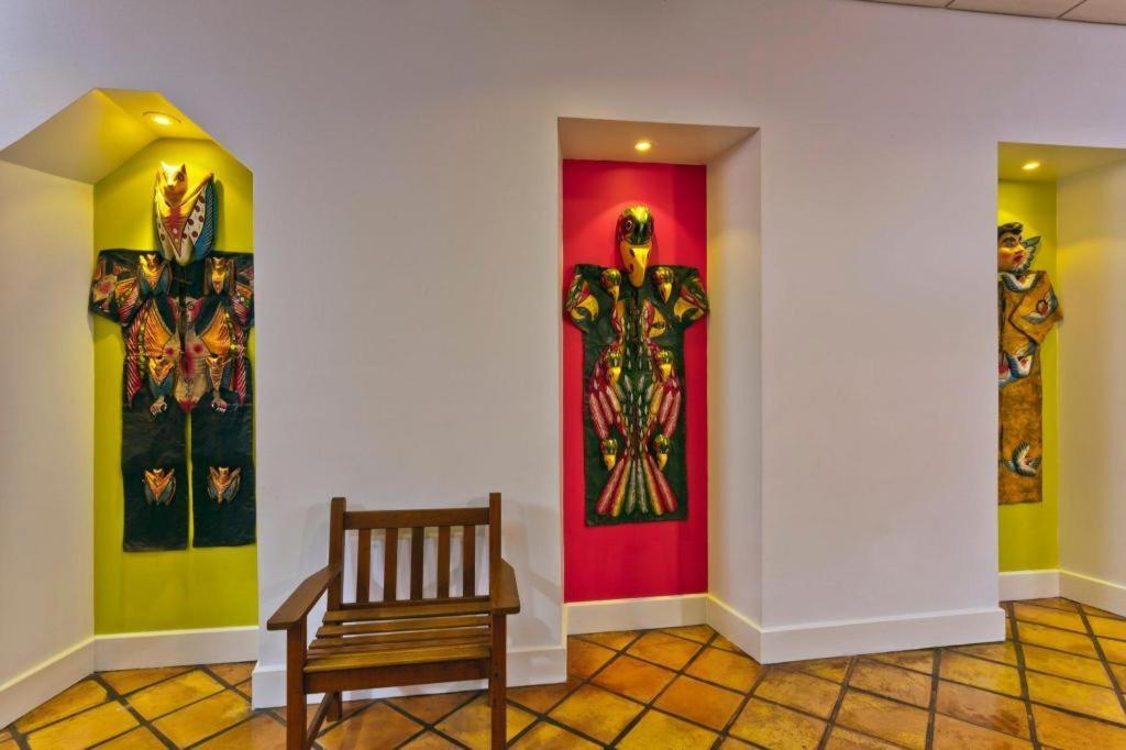 El Tropicano Riverwalk photo 30