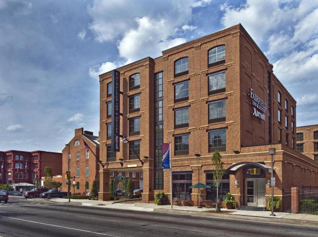 Fairfield Inn & Suites Baltimore Downtown/Inner Harbor photo 1