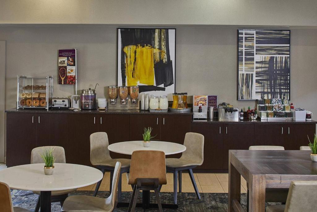 Residence Inn Atlanta Airport North/Virginia Avenue photo 72