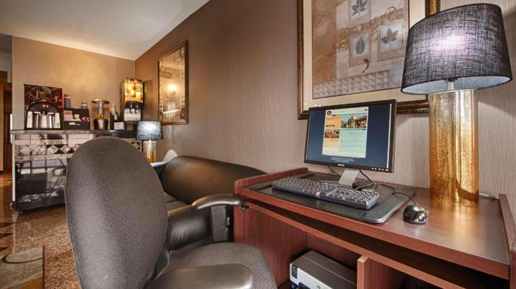 Best Western Spanish Quarters Inn photo 18