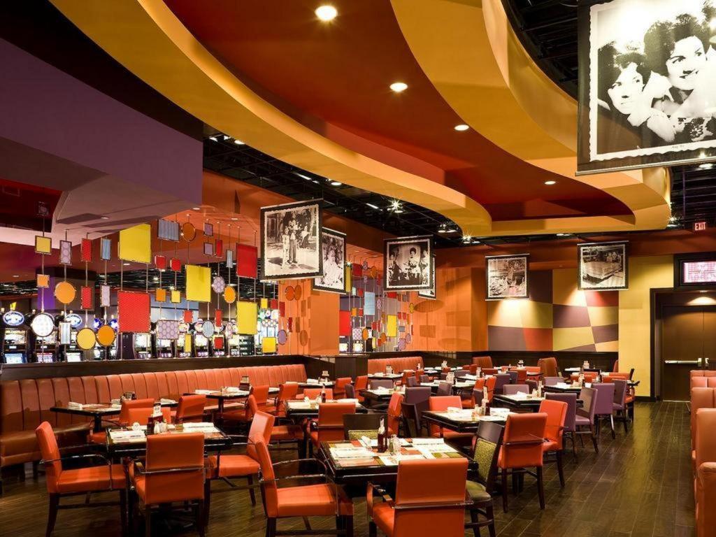 Eastside Cannery Casino Hotel photo 7