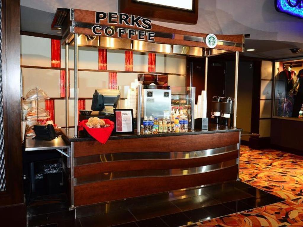 Eastside Cannery Casino Hotel photo 15