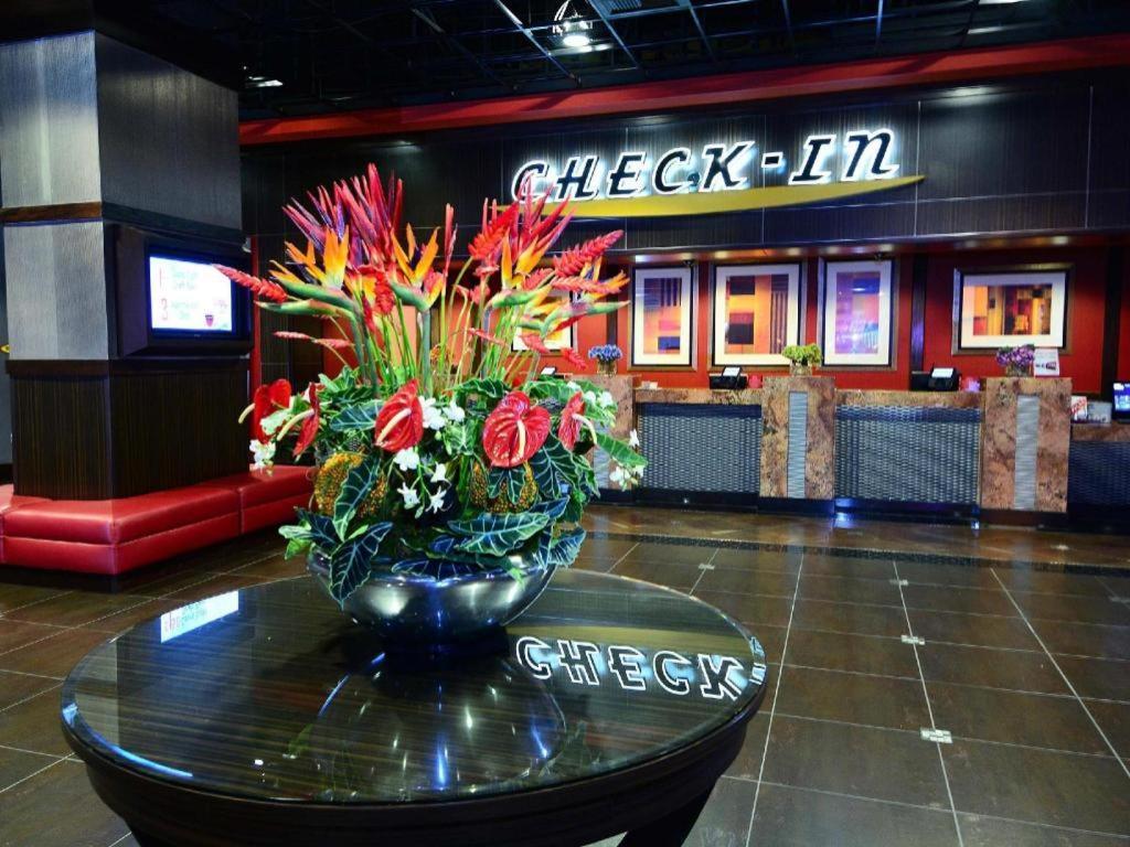 Eastside Cannery Casino Hotel photo 23