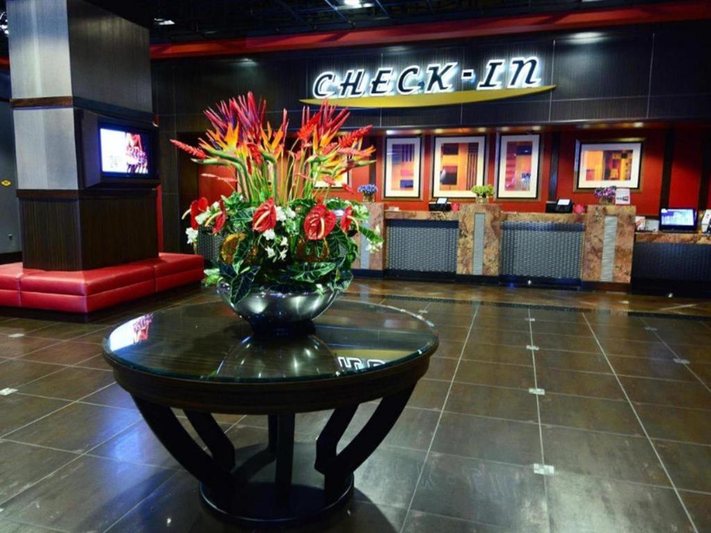 Eastside Cannery Casino Hotel photo 27