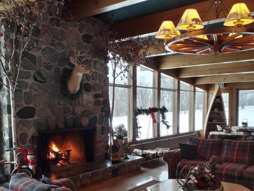 Birchwood Inn photo 6