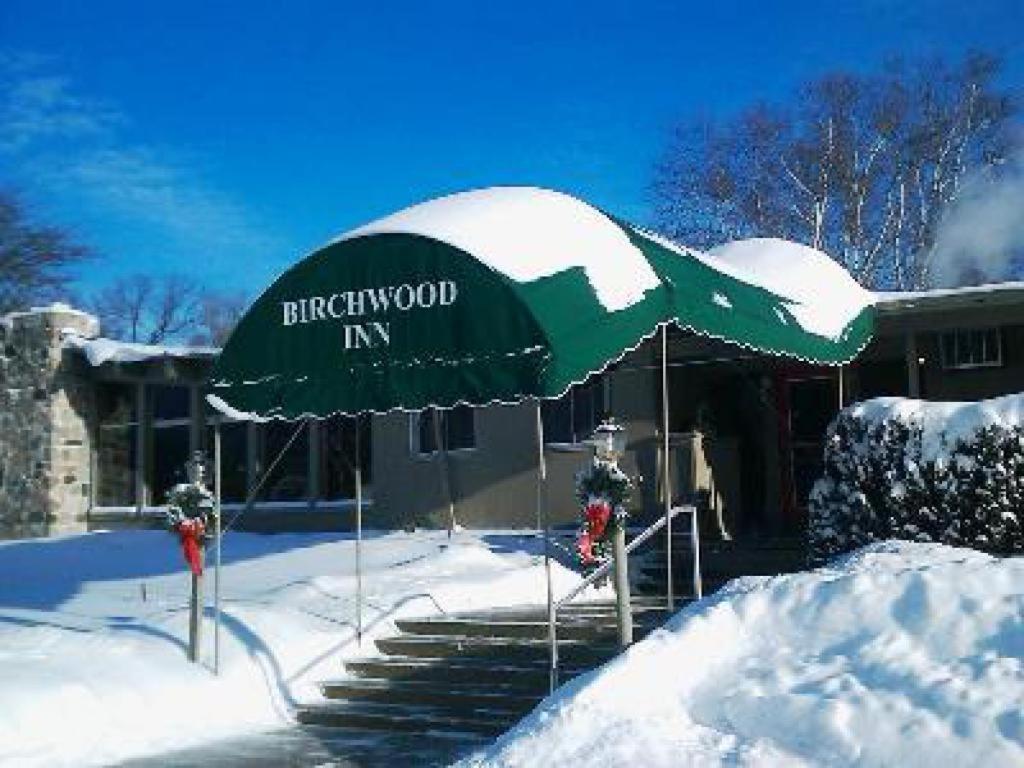 Birchwood Inn photo 3