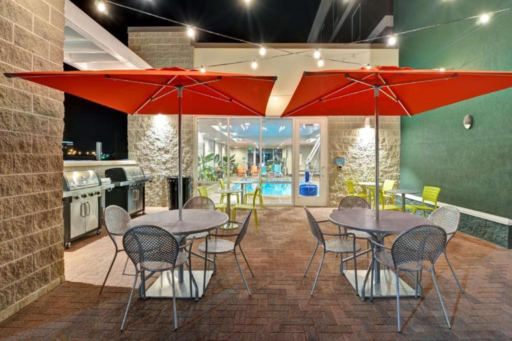 Home2 Suites by Hilton Green Bay photo 6