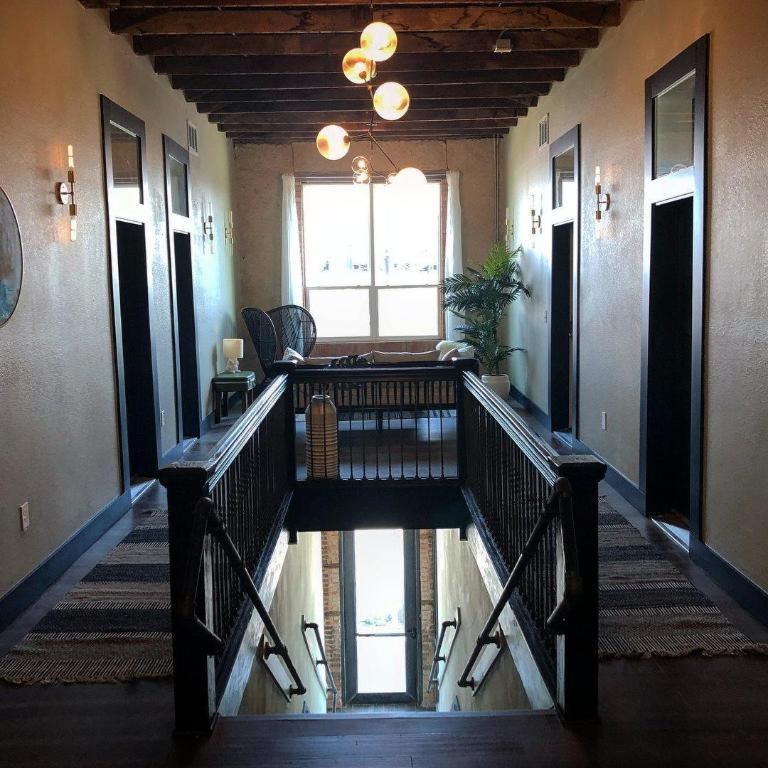 Deep Ellum Hostel - Adults Only photo 8