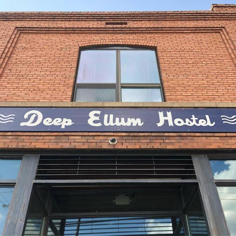 Deep Ellum Hostel - Adults Only photo 1
