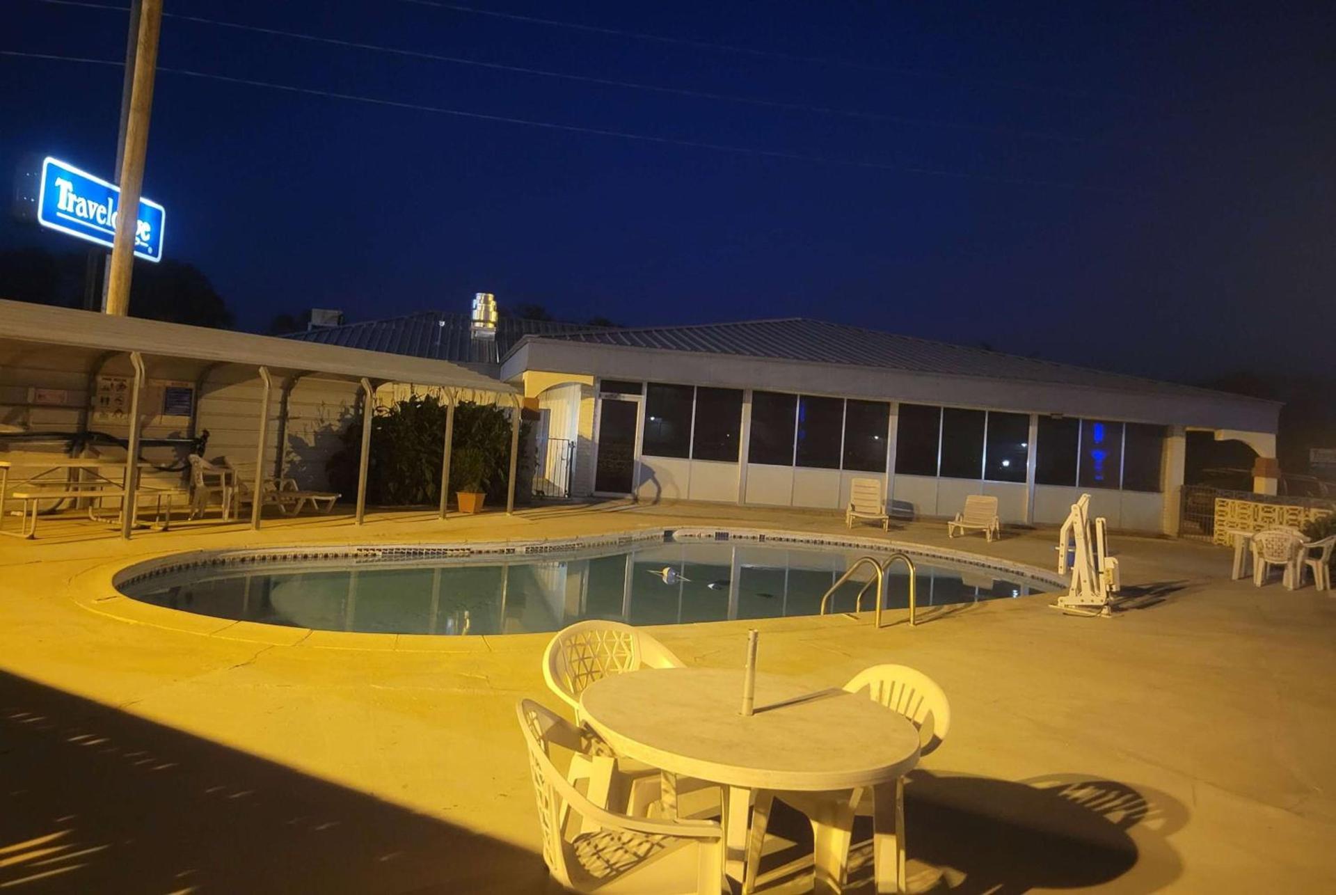 Rodeway Inn Memphis photo 9