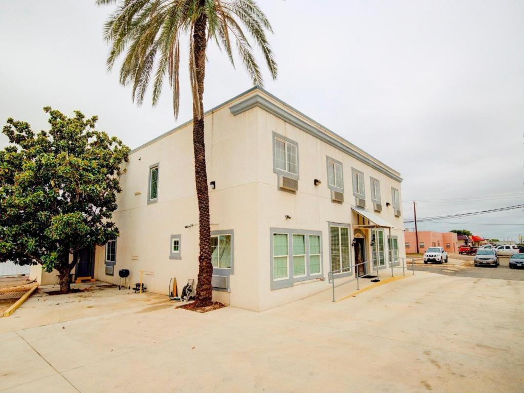 Hotel O Dilley Main St TX photo 9