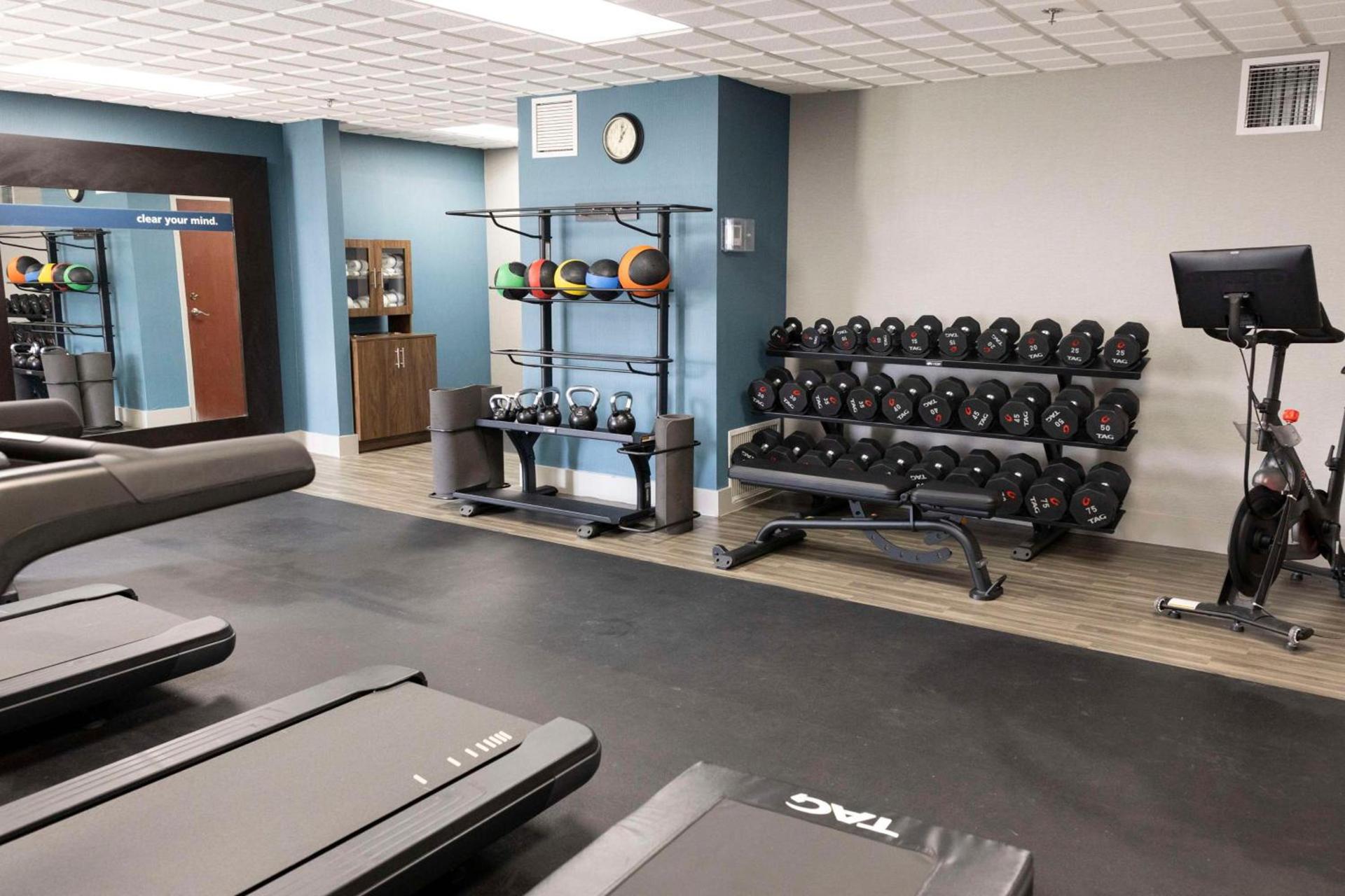 Hampton Inn Kent/Akron Area photo 42