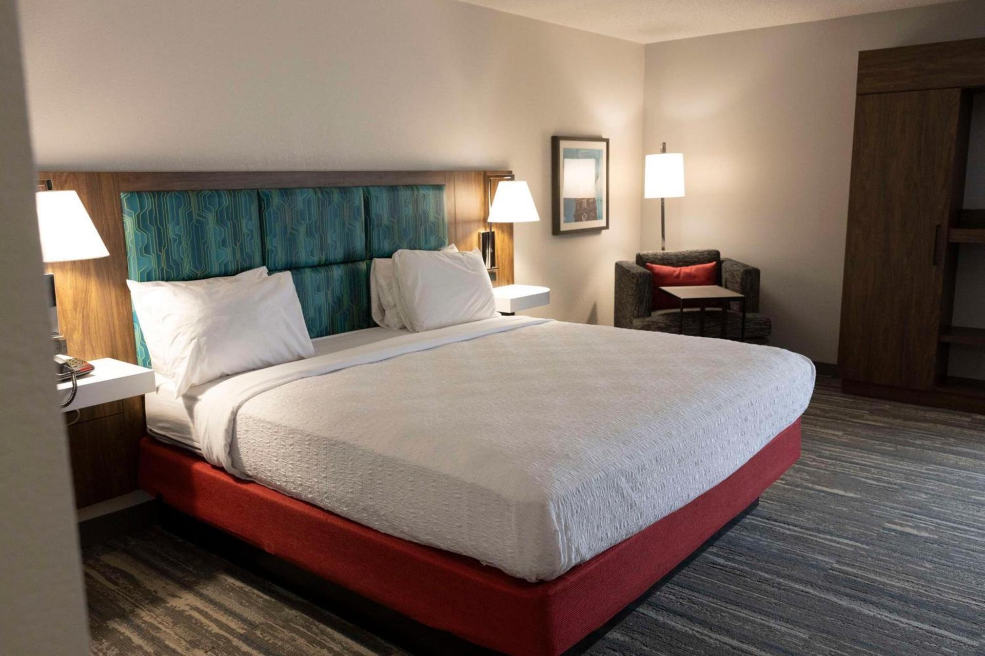 Hampton Inn Kent/Akron Area photo 56