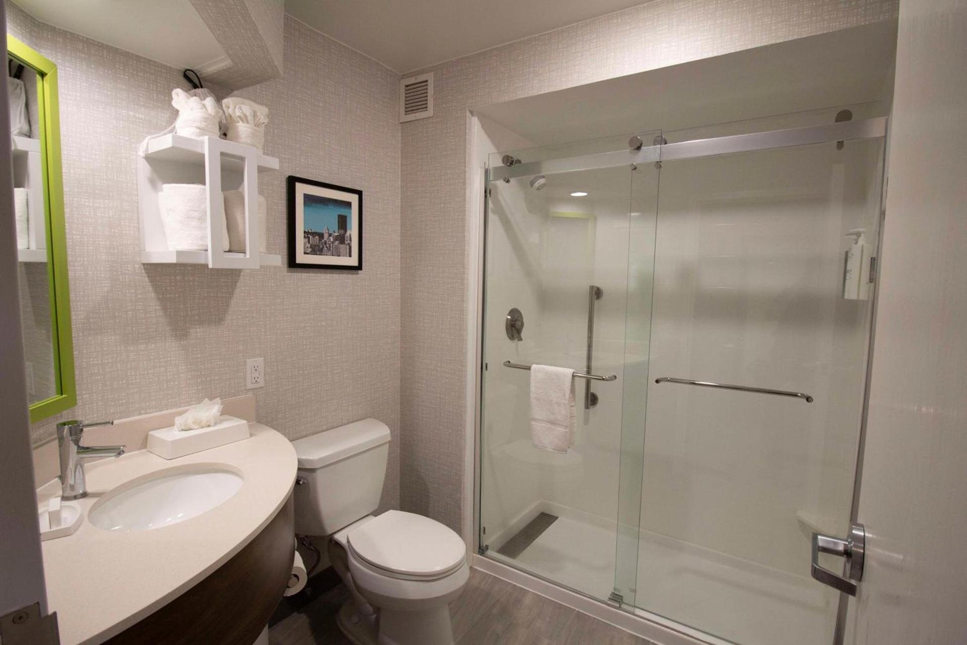 Hampton Inn Kent/Akron Area photo 71