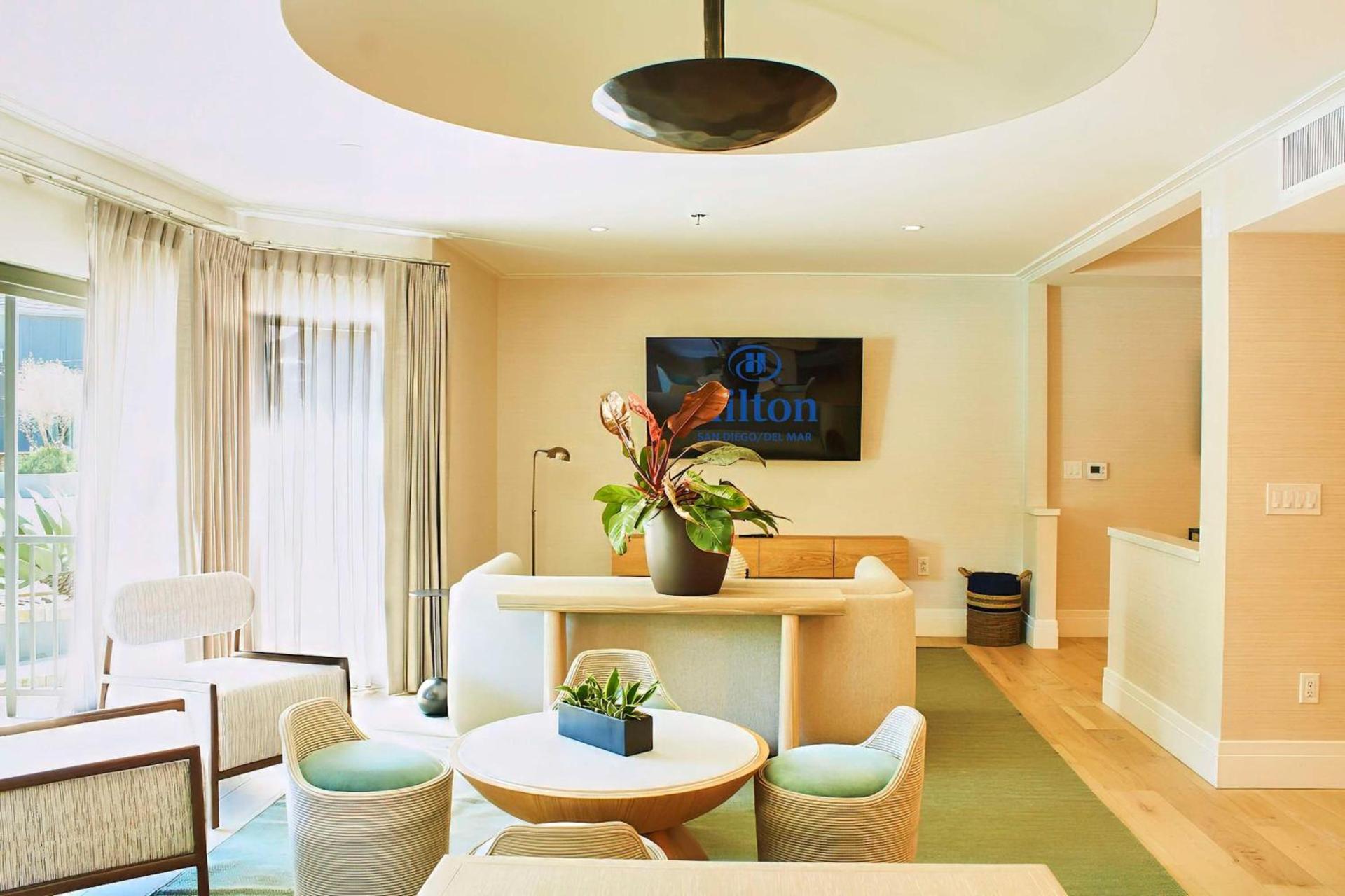 Hilton San Diego/Del Mar photo 55