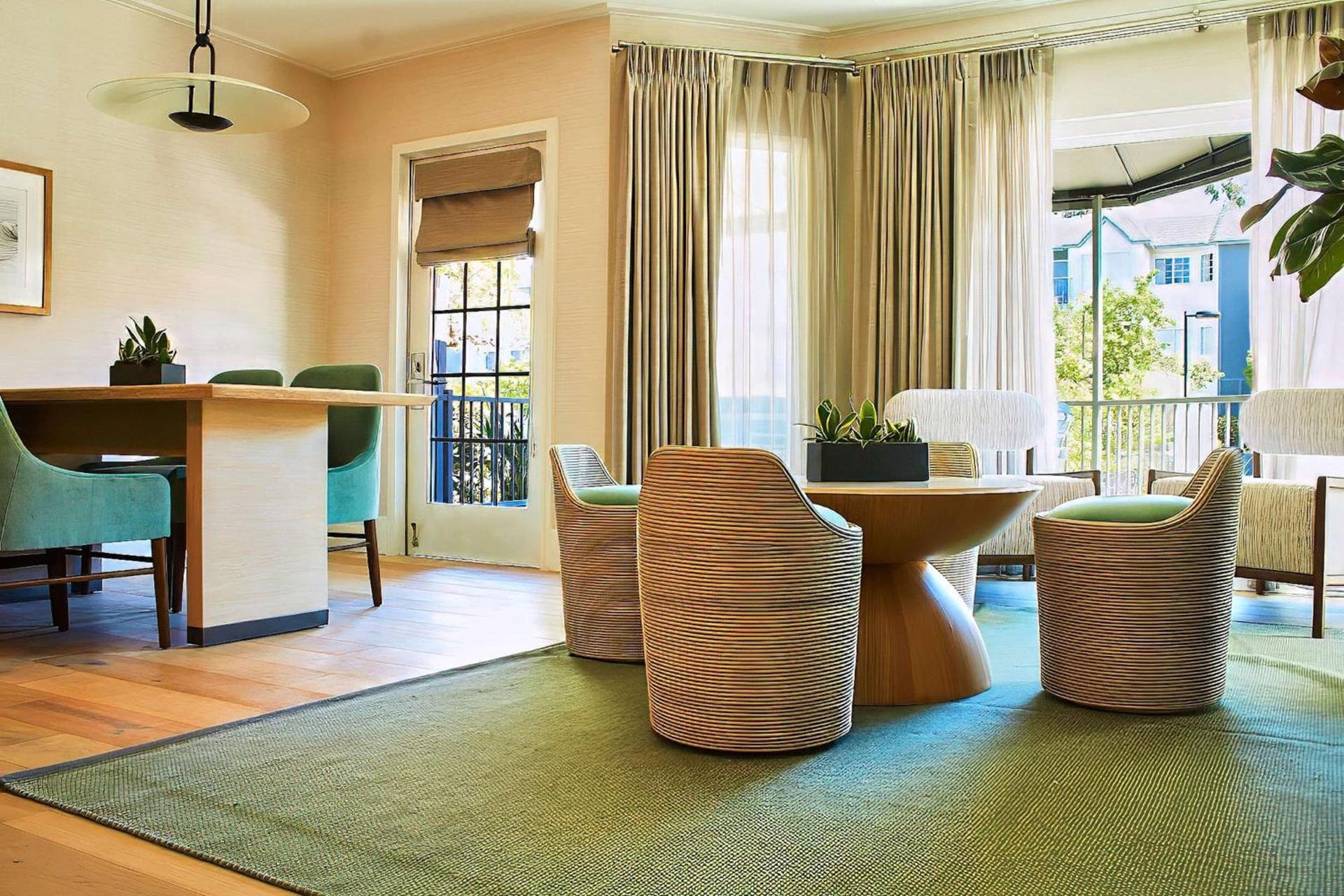 Hilton San Diego/Del Mar photo 45