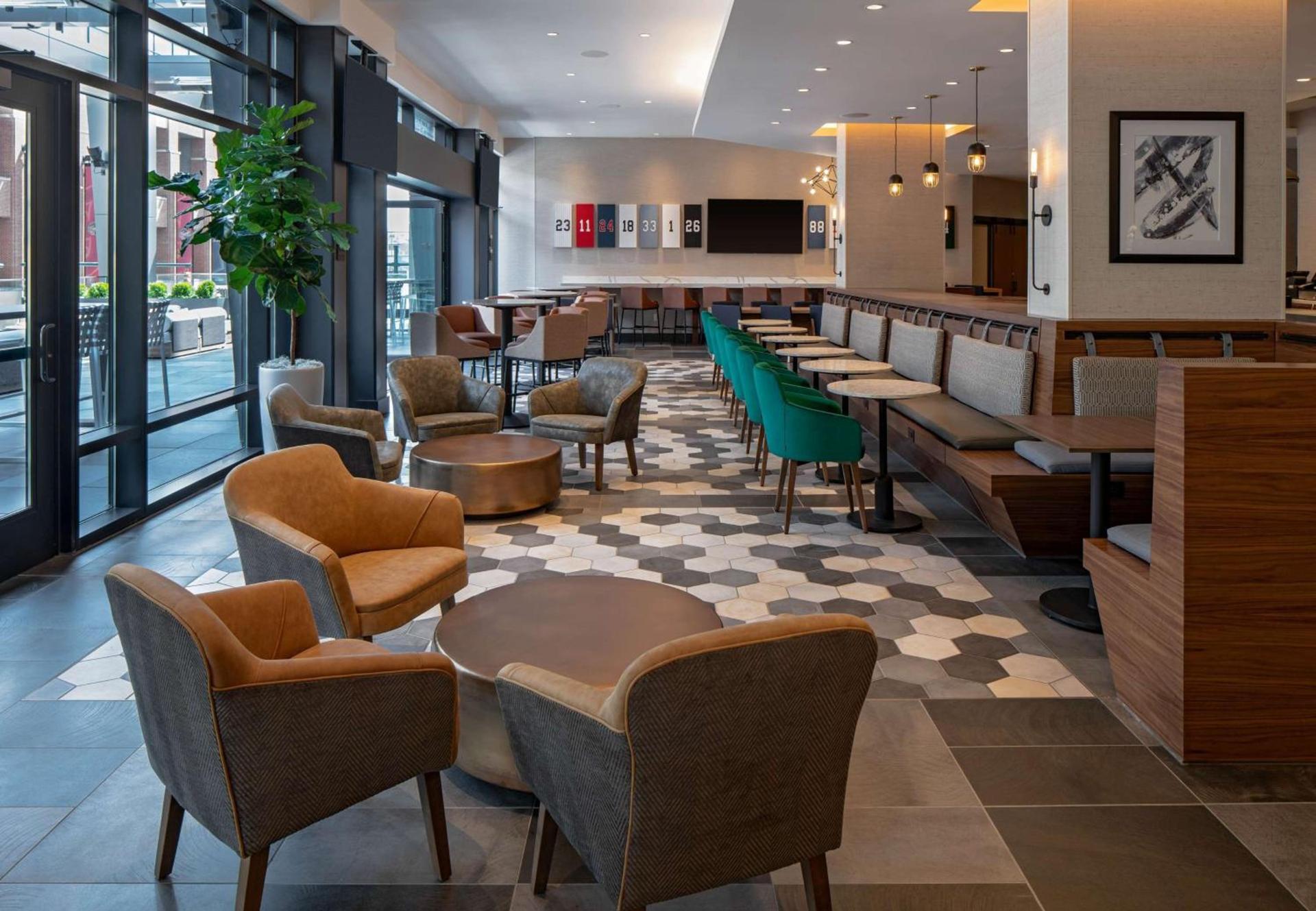 Hyatt Place Indianapolis Downtown photo 9