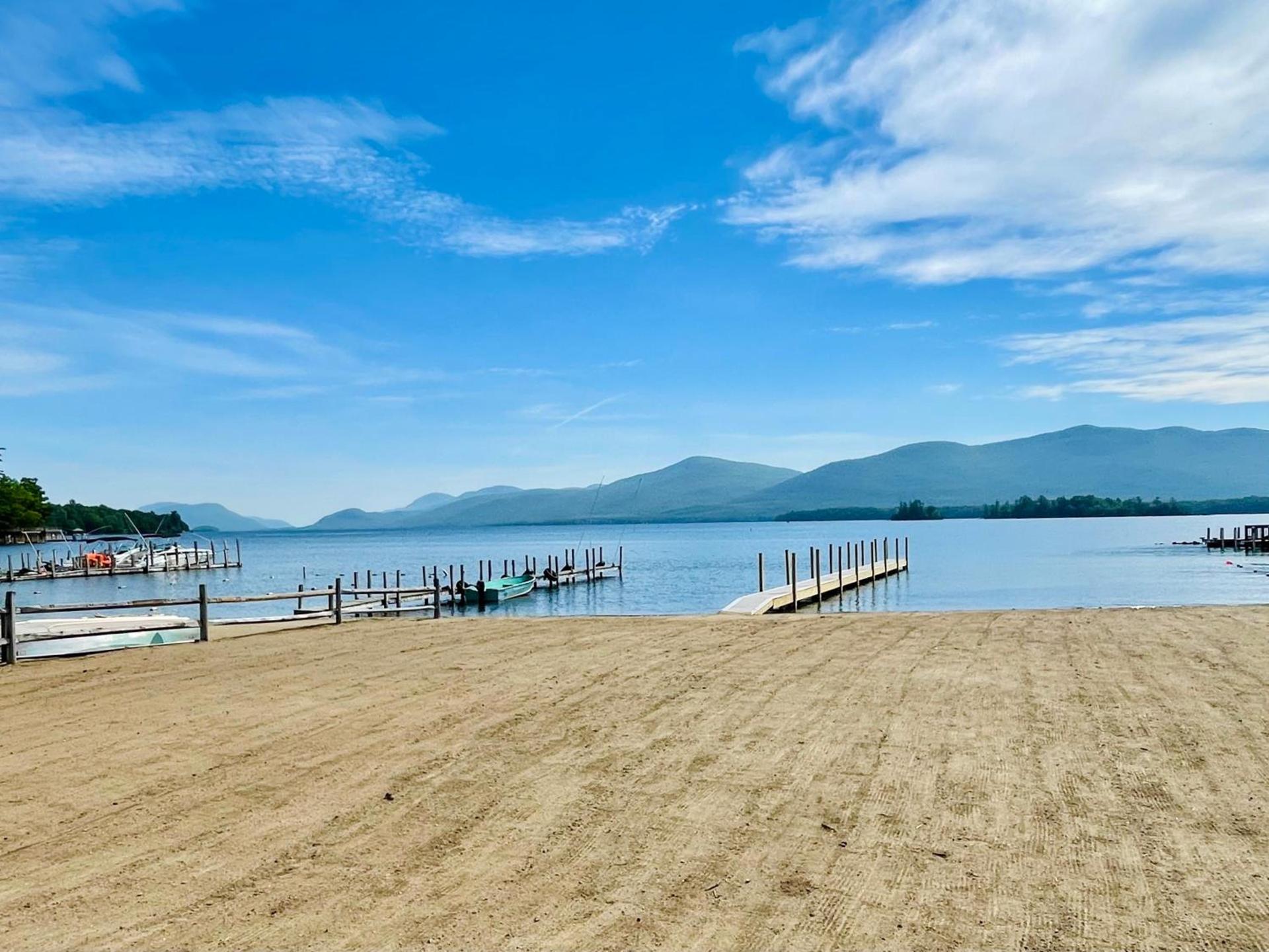 Waters Edge Lodge photo 20