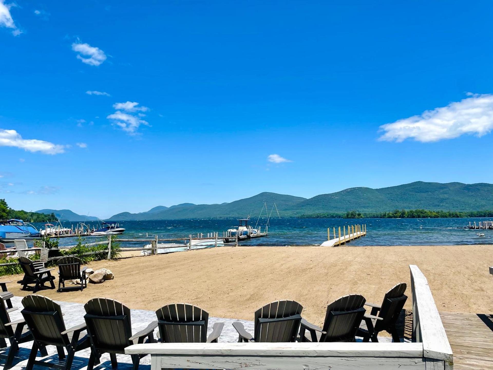 Waters Edge Lodge photo 69