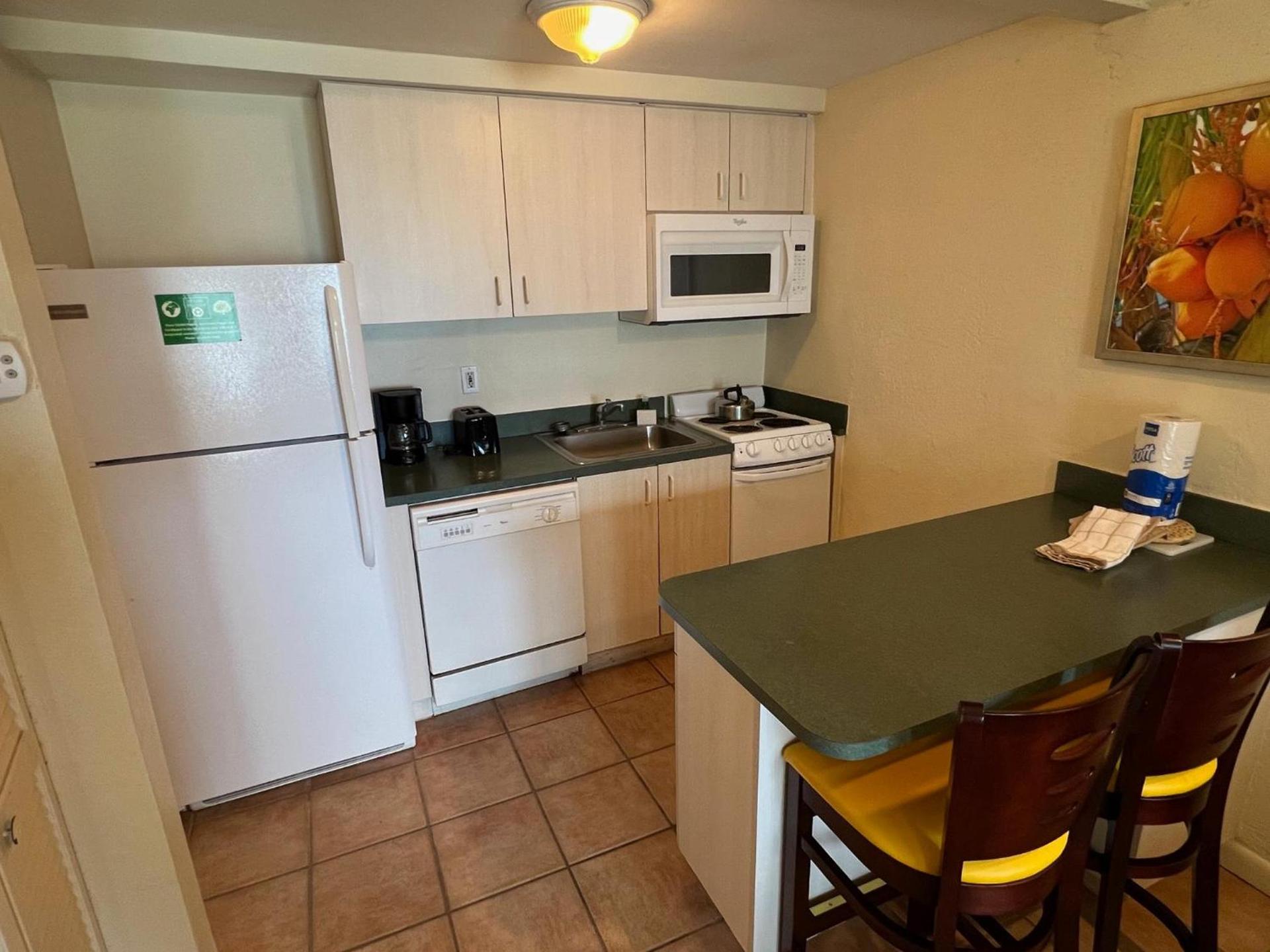 Enchanted Isle Hollywood Beach Resort photo 19