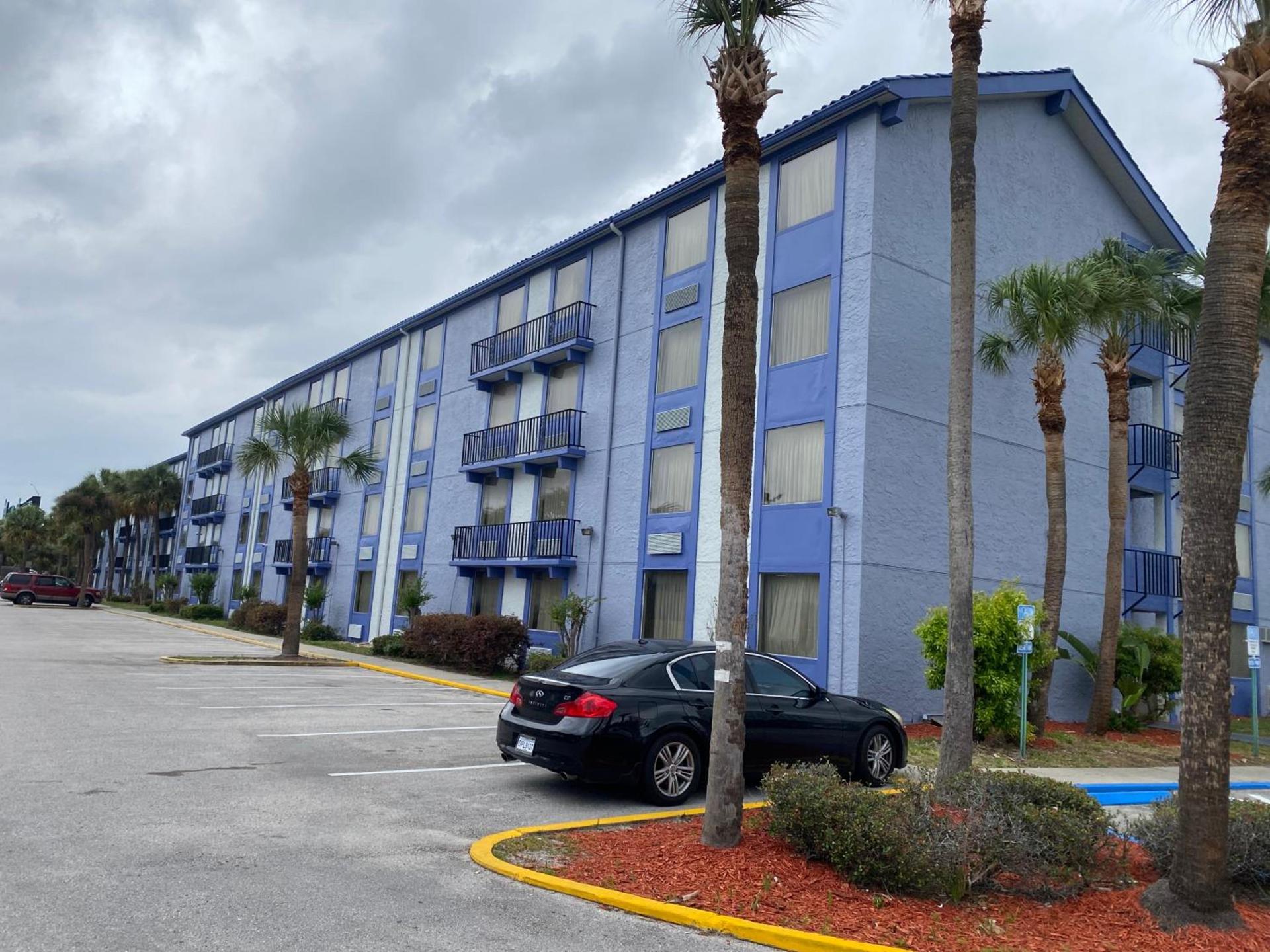 Monumental Movieland Hotel photo 3