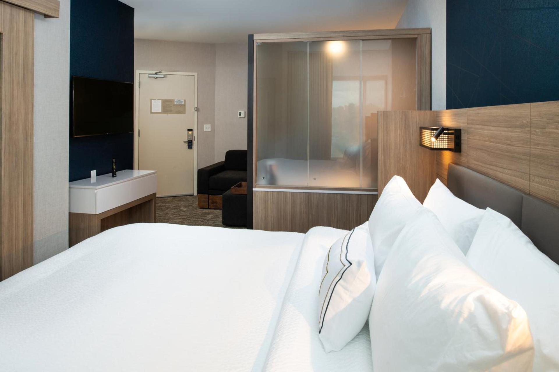 SpringHill Suites by Marriott Elizabethtown photo 29