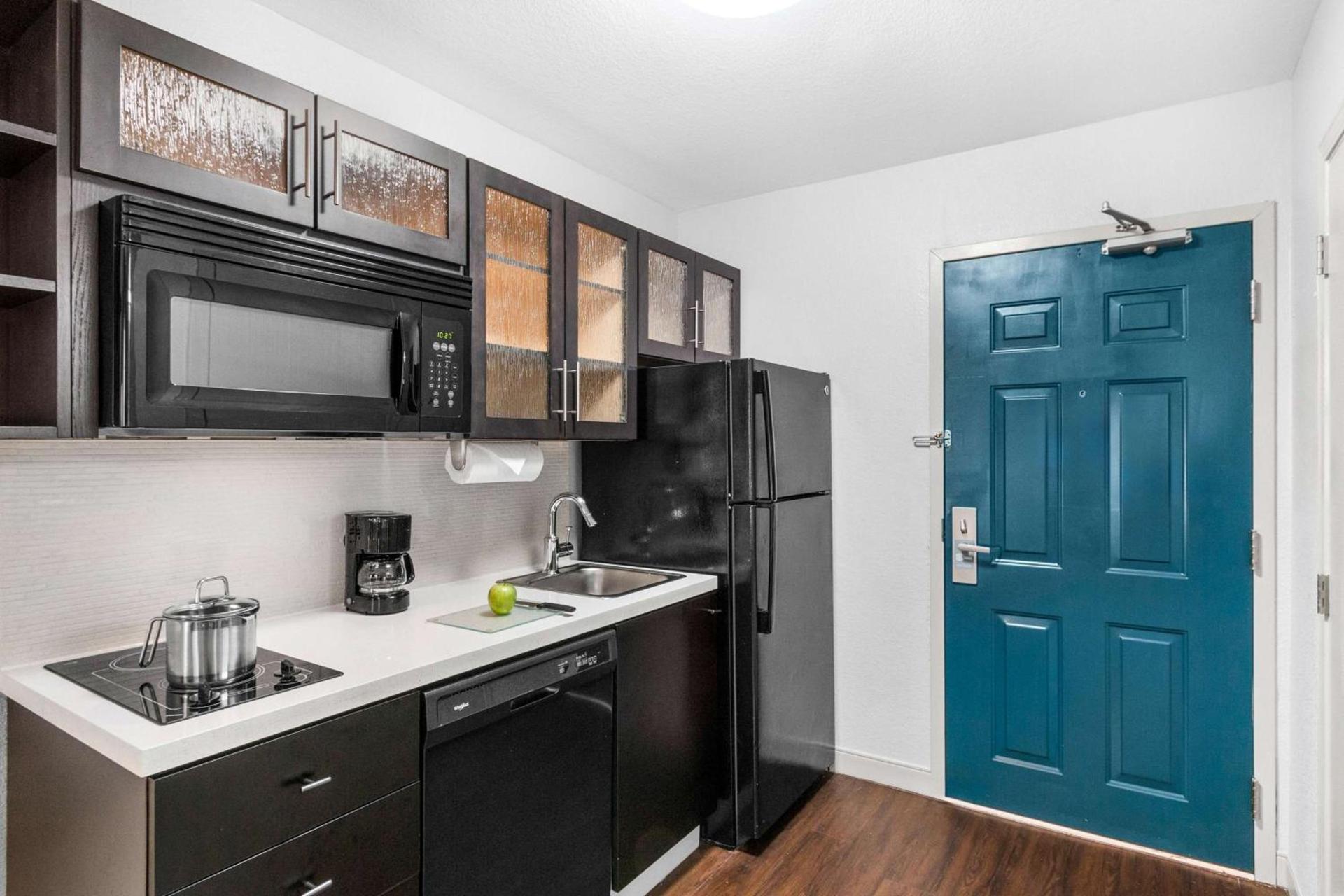Sonesta Simply Suites Austin South photo 39