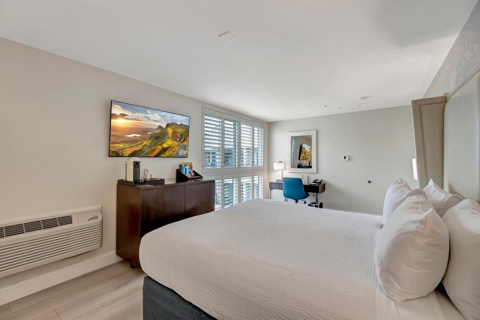 Ocean View Hotel photo 22
