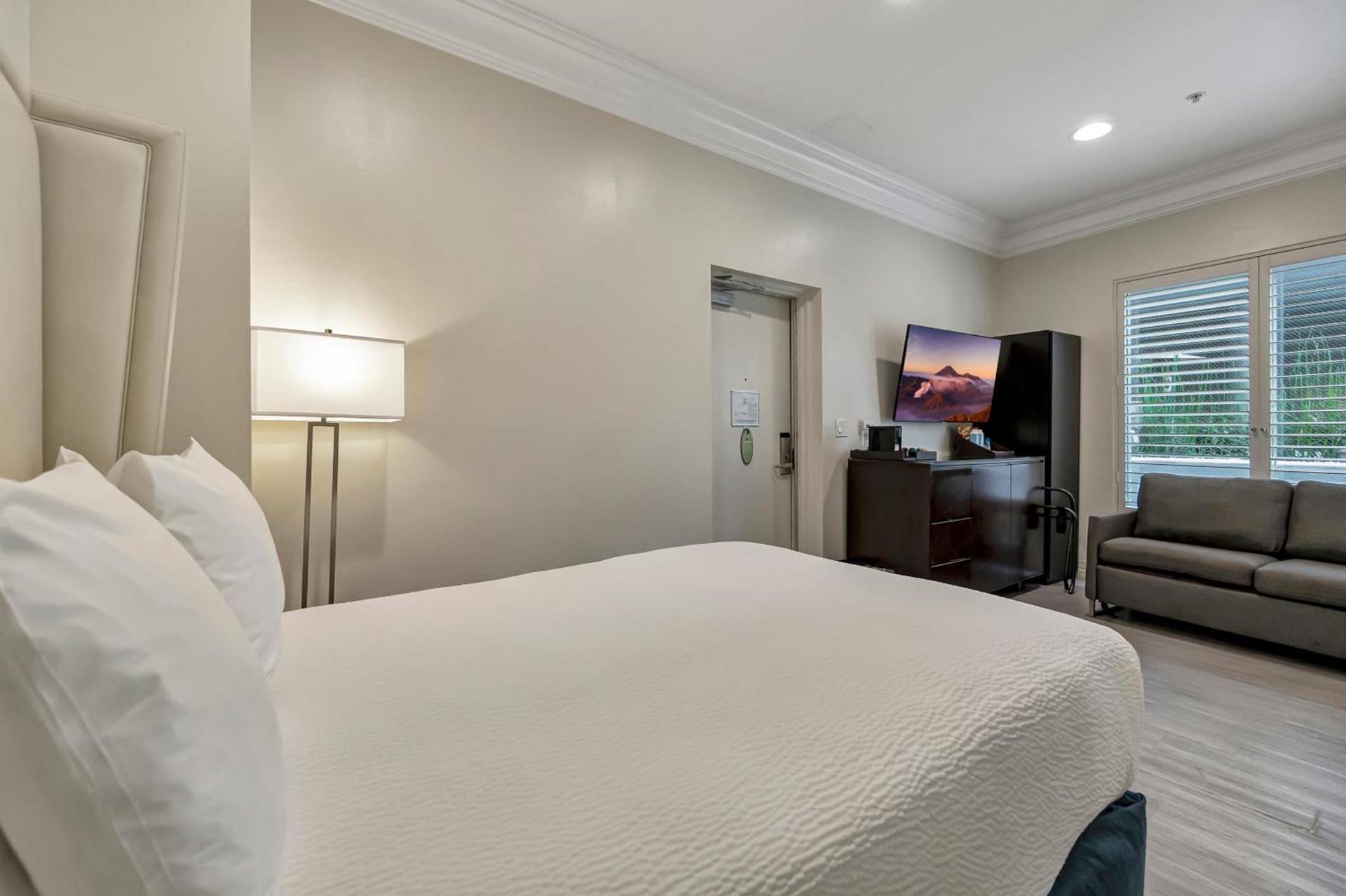 Ocean View Hotel photo 25