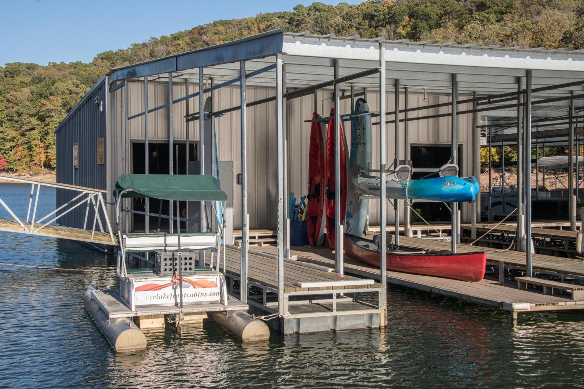 Beaver Lakefront Cabins - Couples Only Getaways photo 23