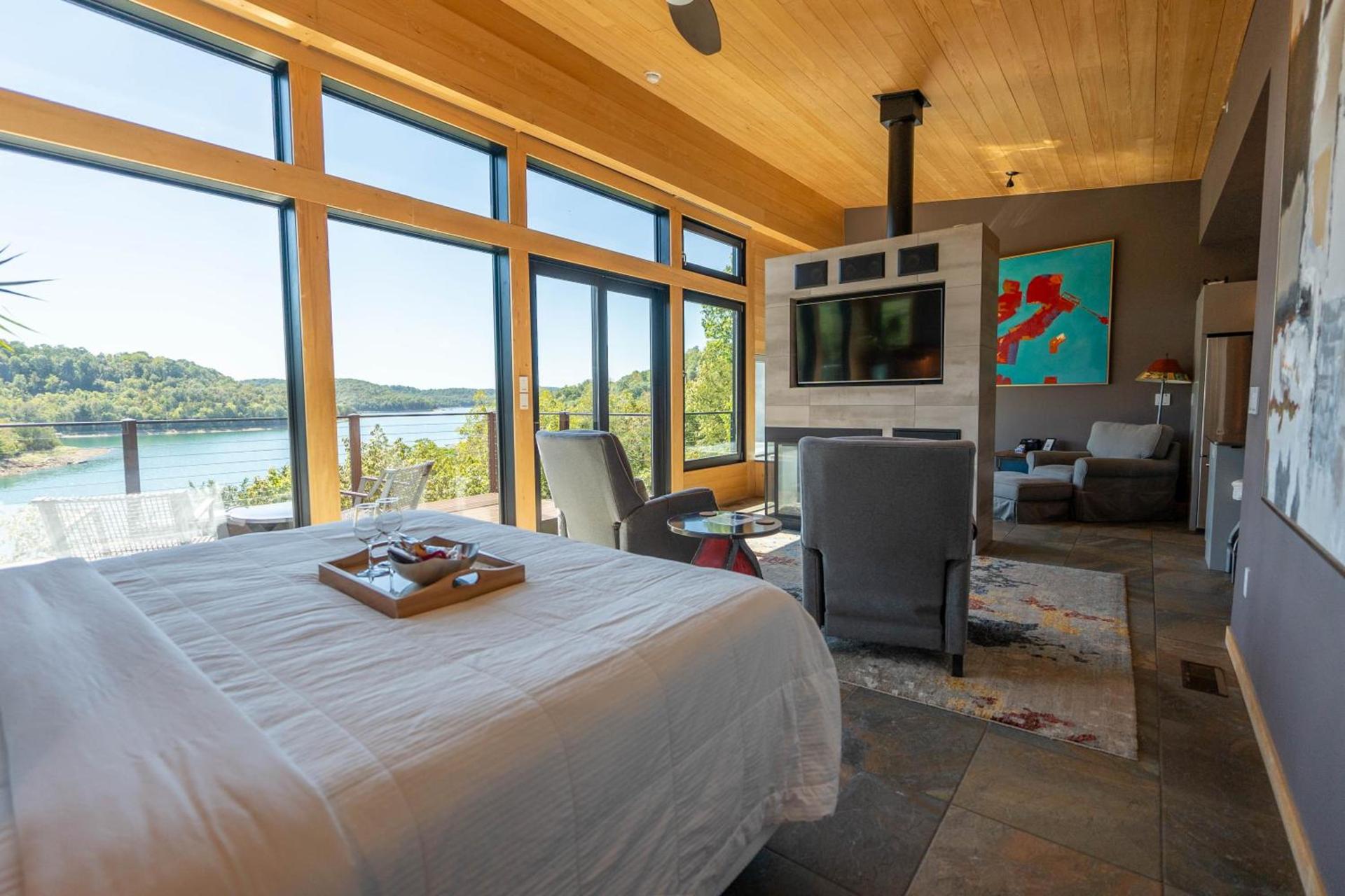 Beaver Lakefront Cabins - Couples Only Getaways photo 92