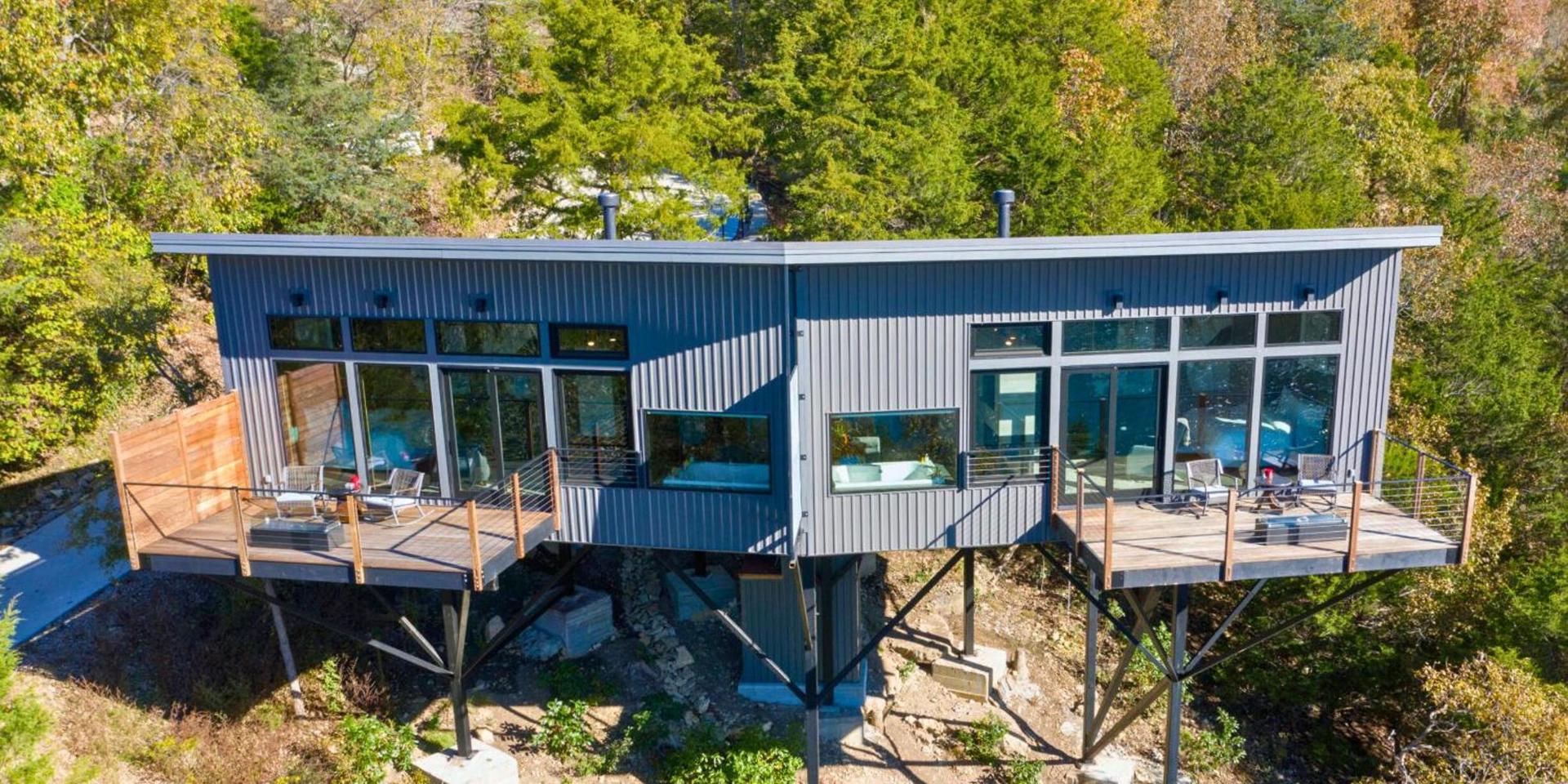 Beaver Lakefront Cabins - Couples Only Getaways photo 90
