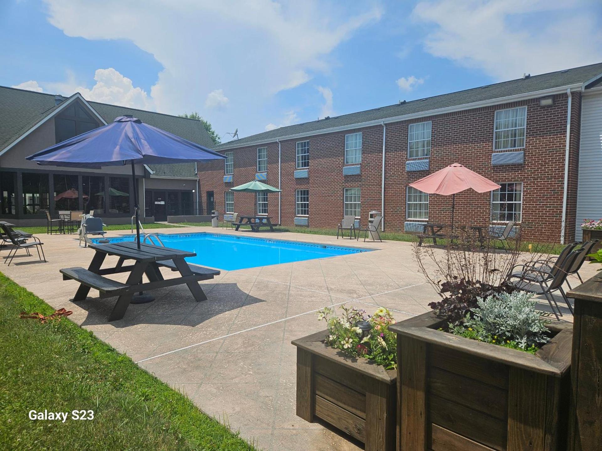 Quality Inn Dublin I-81 photo 28