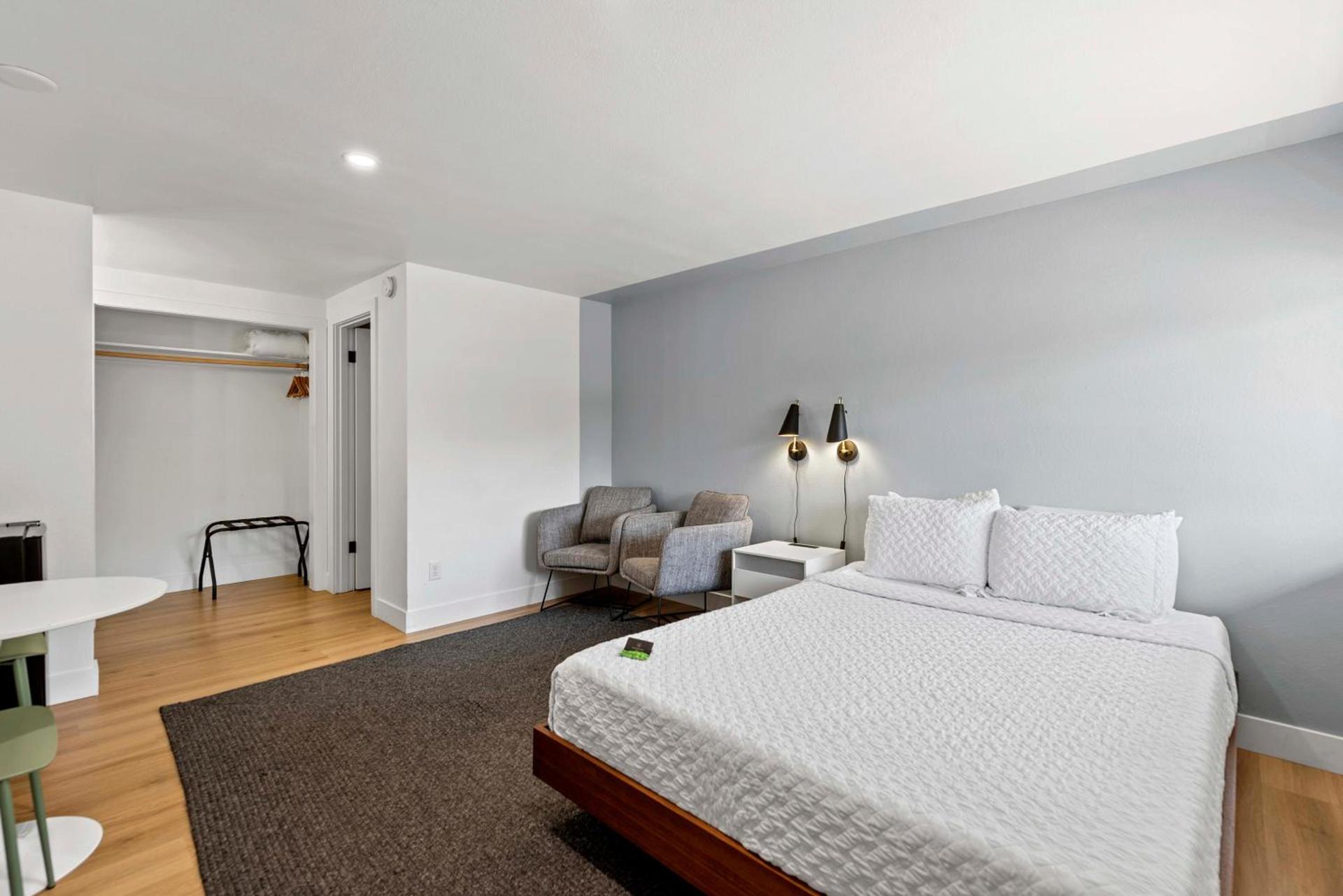 Cashmere Inn photo 18
