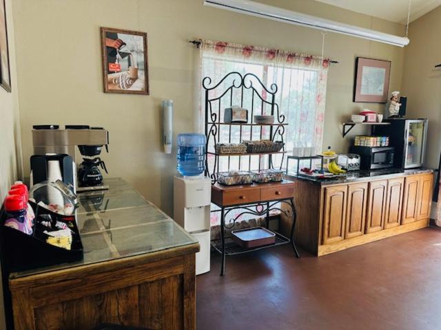 Econo Lodge Fredericksburg photo 49