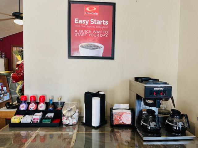 Econo Lodge Fredericksburg photo 52