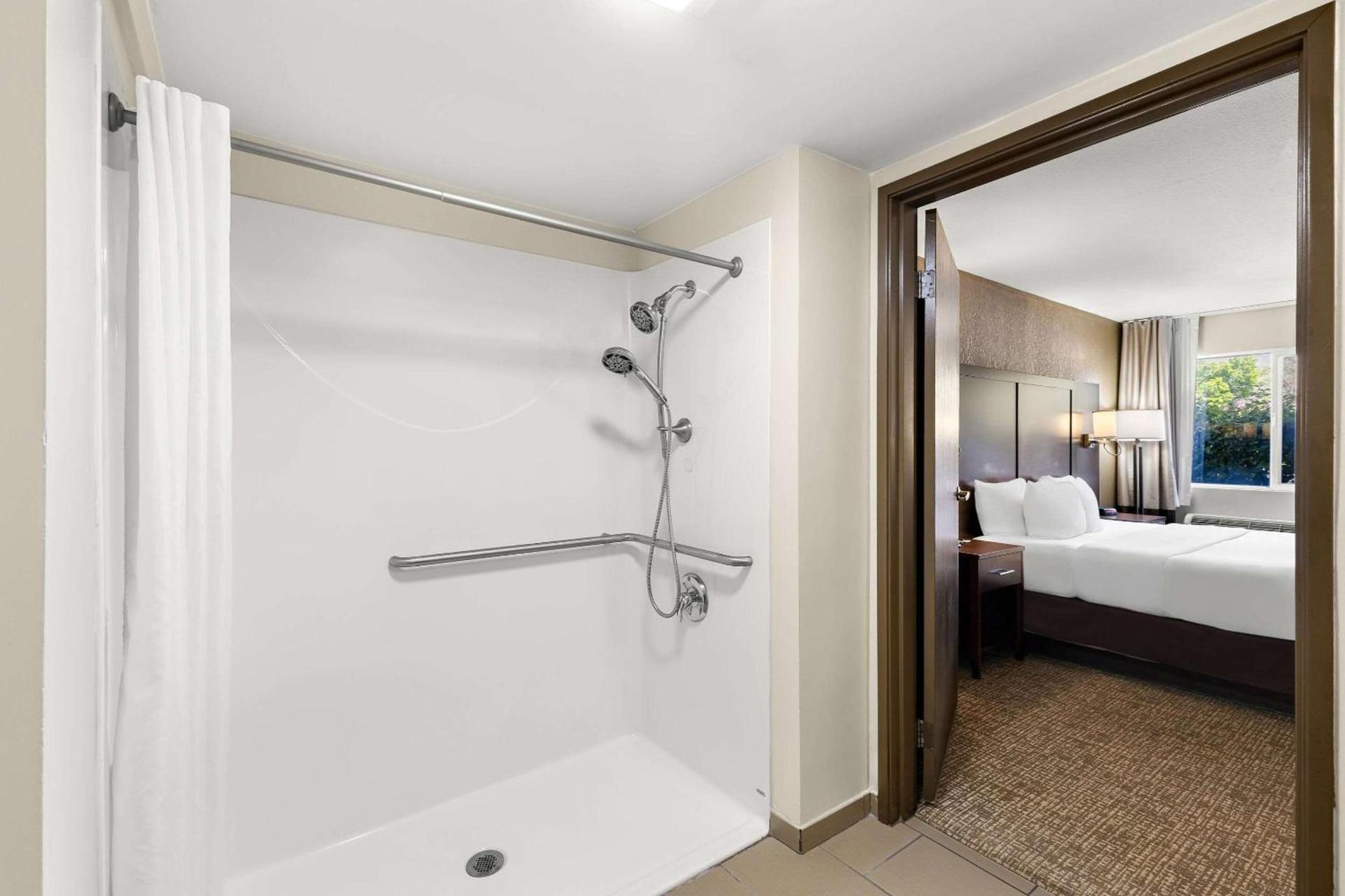 Comfort Inn Layton - Salt Lake City photo 14