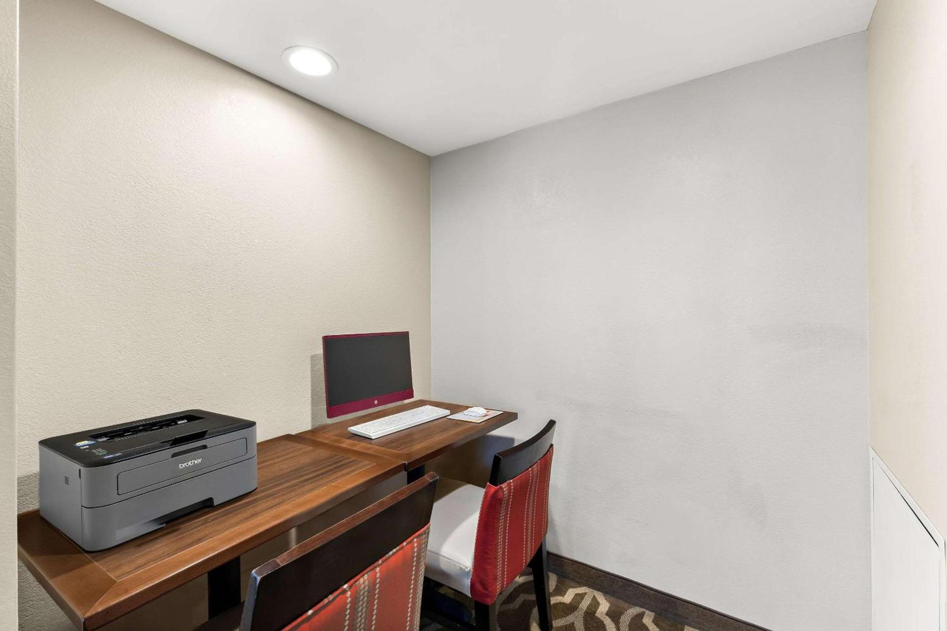 Comfort Inn Layton - Salt Lake City photo 32