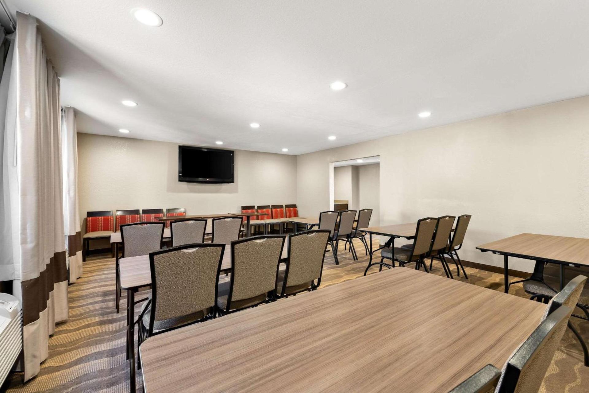 Comfort Inn Layton - Salt Lake City photo 34