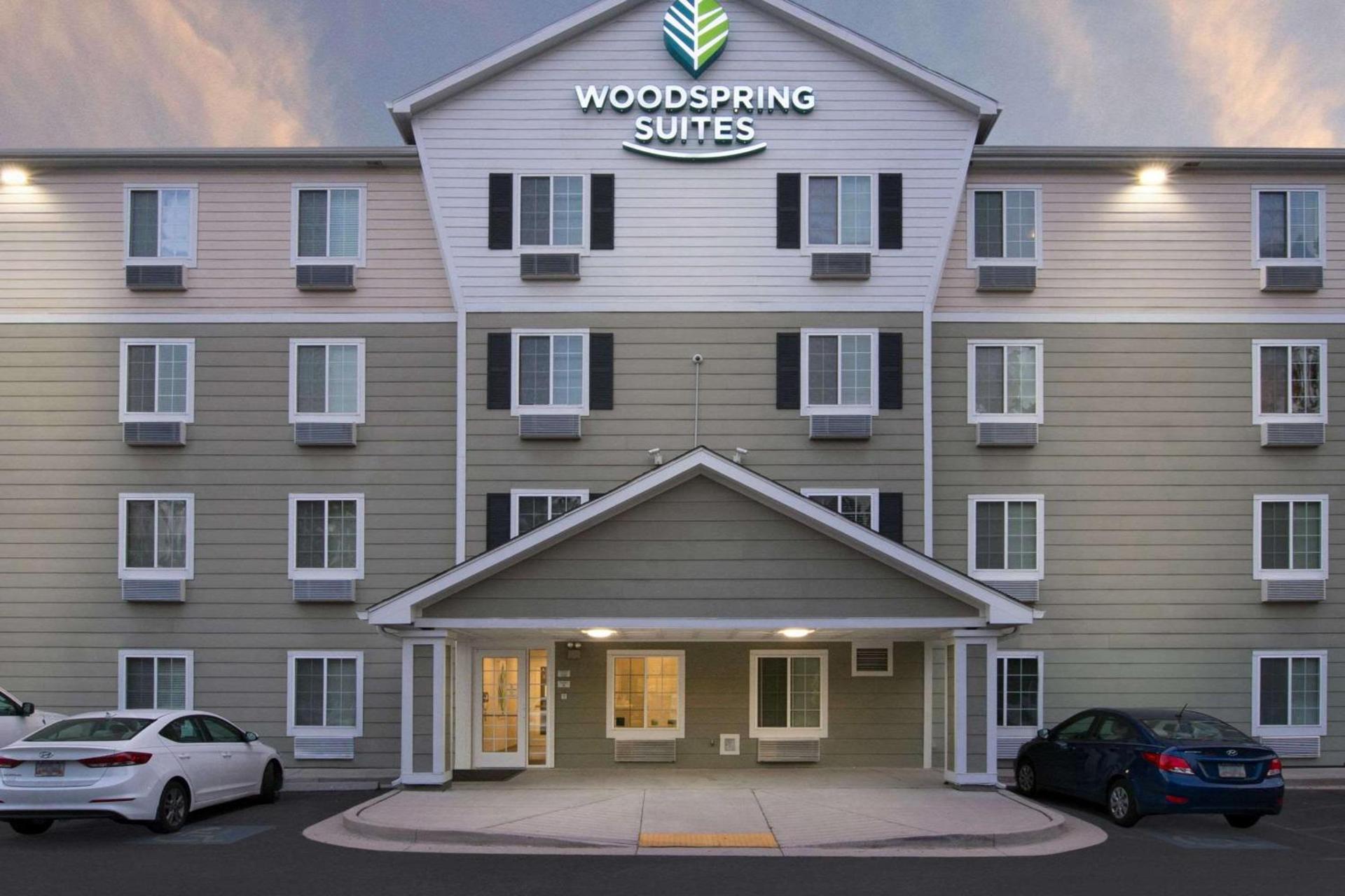 WoodSpring Suites Savannah Garden City photo 1