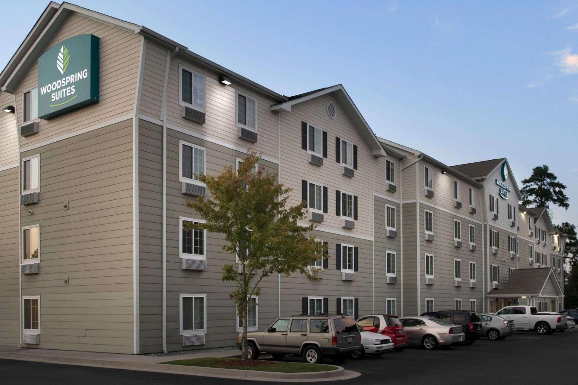 WoodSpring Suites Savannah Garden City photo 2