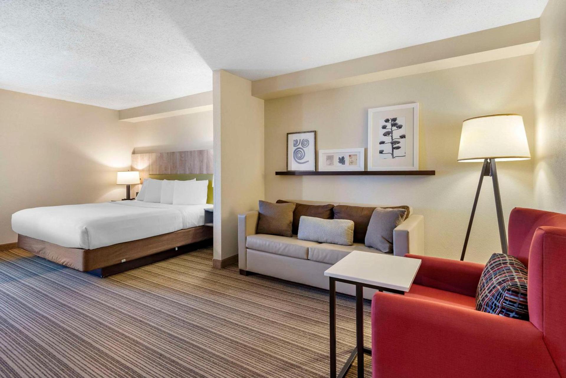 Country Inn & Suites by Radisson, Atlanta Galleria-Ballpark, GA photo 17