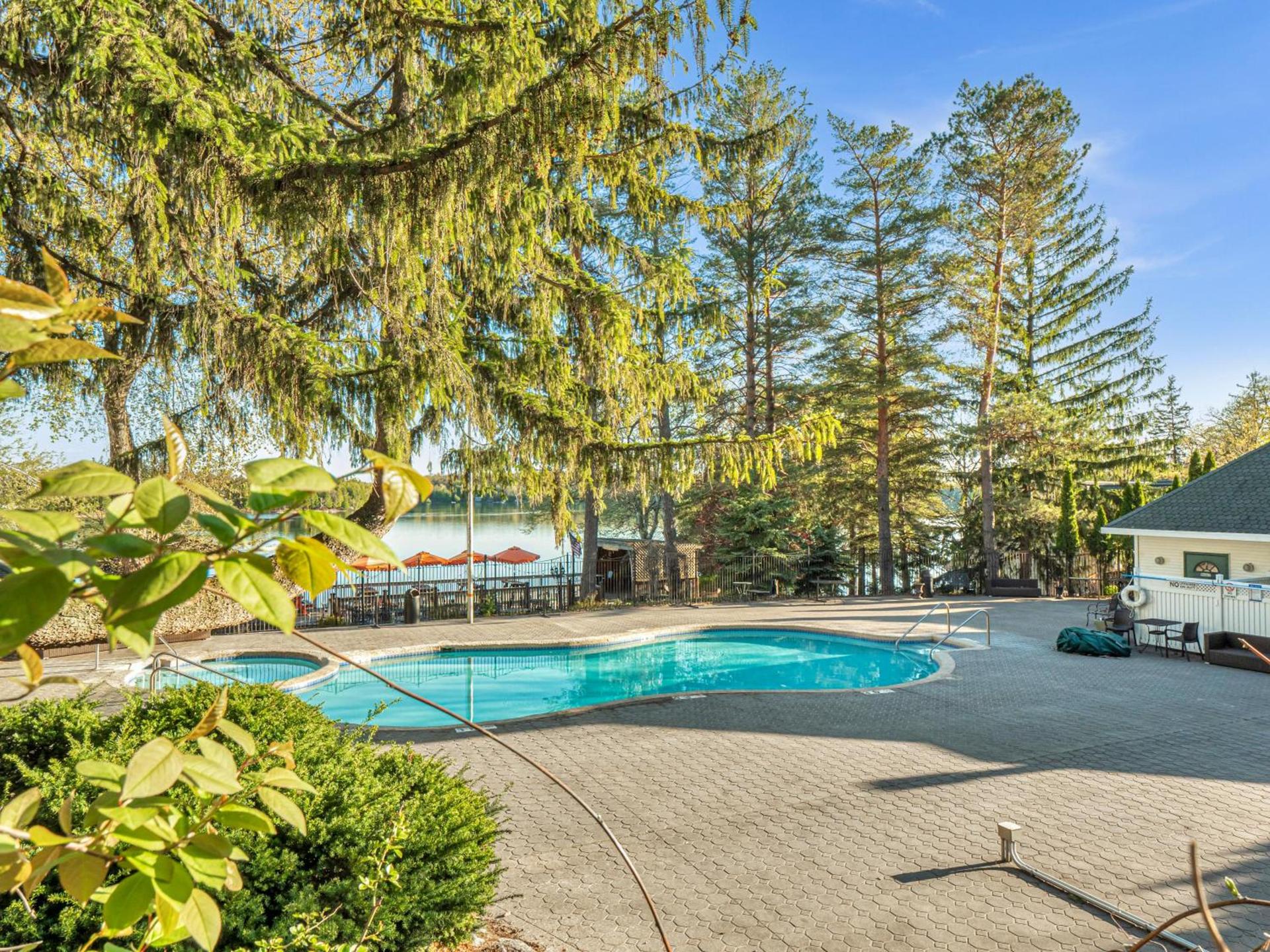 Victorian Inn Elkhart Lake photo 4
