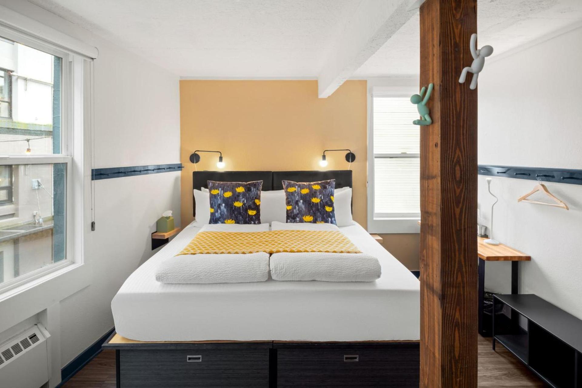 Silverbow Inn photo 84